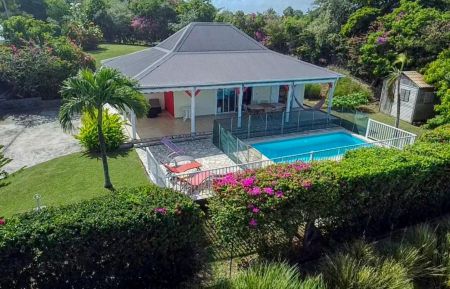 G&icirc;te n&deg;1326 Saint-Fran&ccedil;ois - Guadeloupe - VILLA ROSEAU