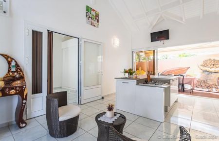 G&icirc;te n&deg;1508 Sainte-Anne - Guadeloupe - photo
