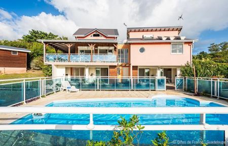 G&icirc;te n&deg;6377 Deshaies - Guadeloupe - photo