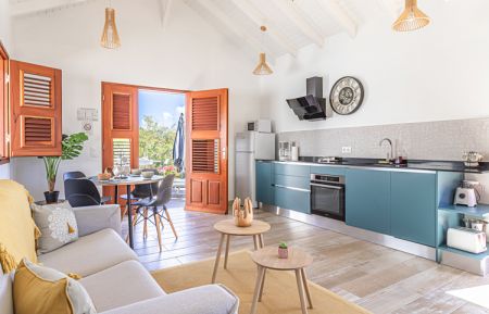 G&icirc;te n&deg;8504 Capesterre-de-Marie-Galante - Guadeloupe - Salon et cuisine