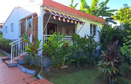 G&icirc;te n&deg;4041 Lamentin - Guadeloupe - vue ext&eacute;rieur du g&icirc;te